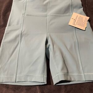 Swift speed HR shorts 6” washed blue size 6
